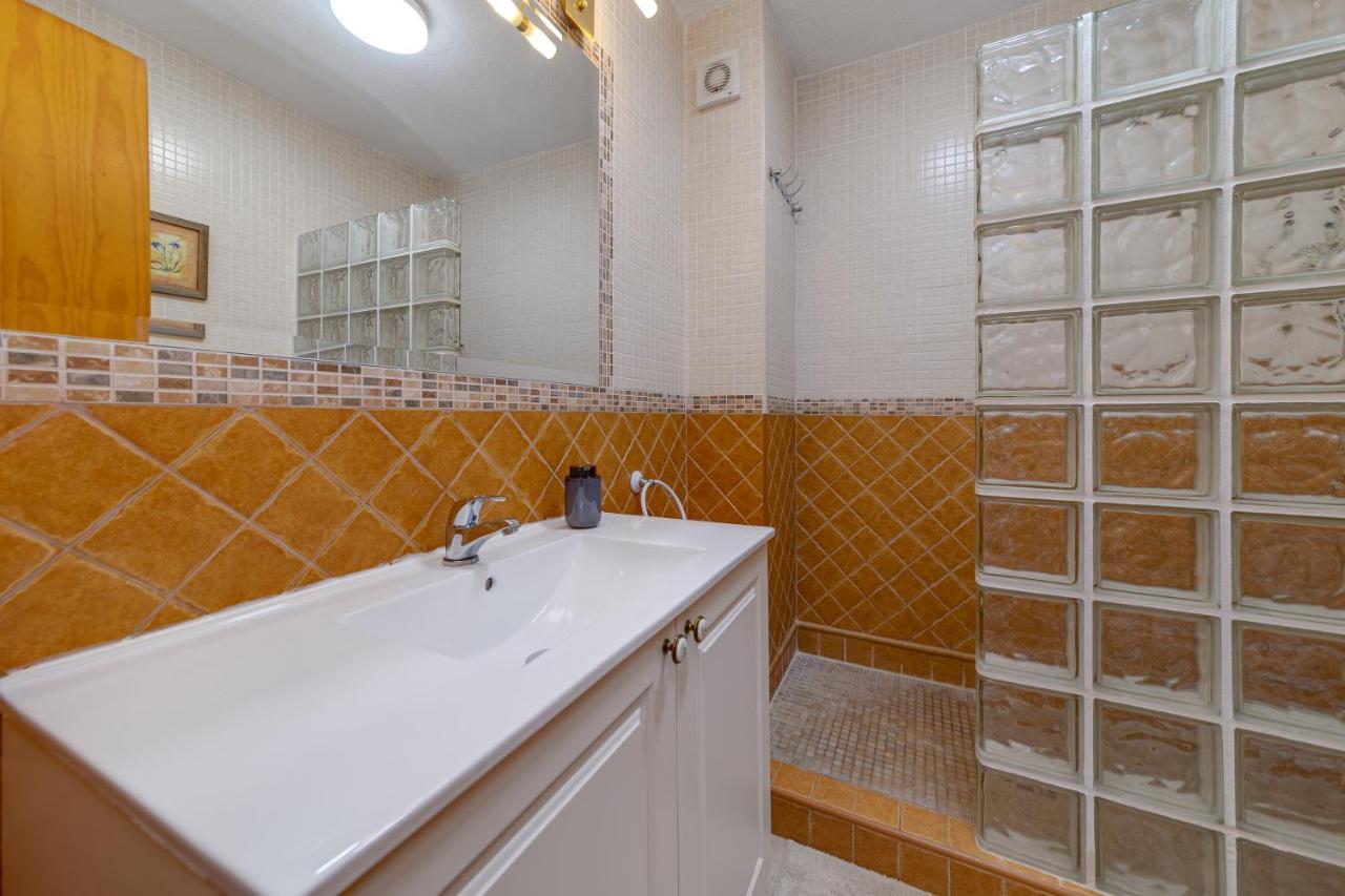 Cb Living - 2 Bedroom Beach Condo, Playa Flamenca Ориуэла Экстерьер фото