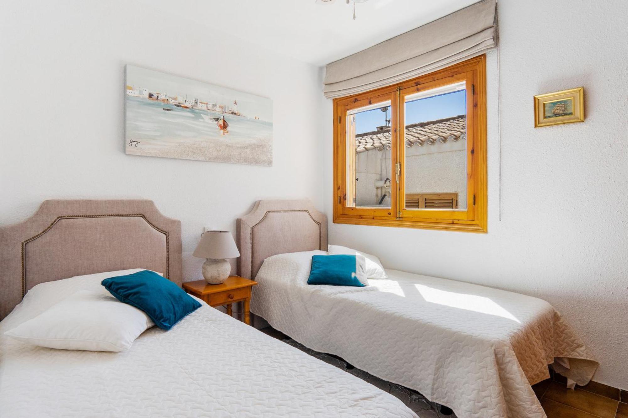 Cb Living - 2 Bedroom Beach Condo, Playa Flamenca Ориуэла Экстерьер фото